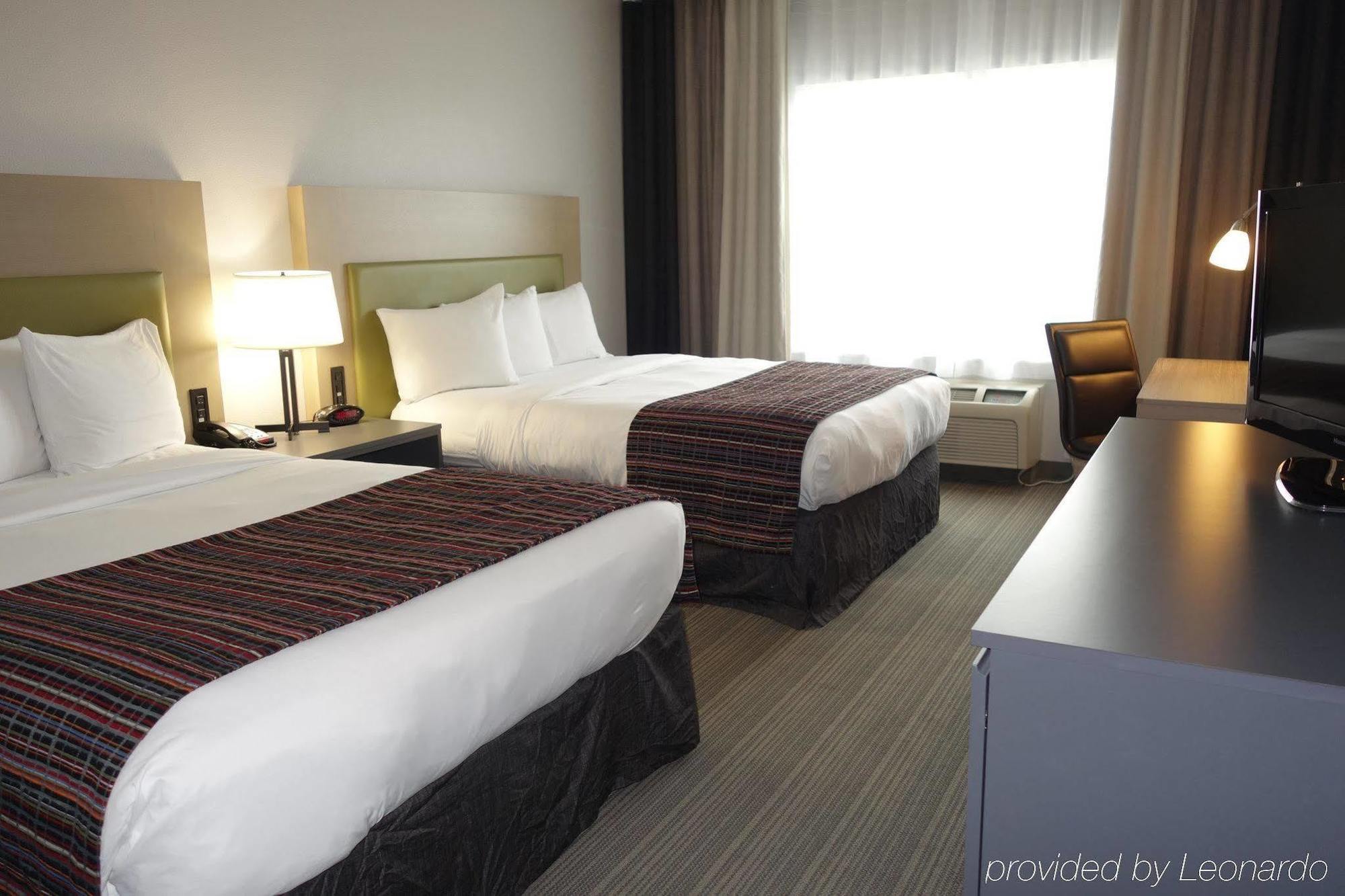 Country Inn & Suites By Radisson, Coralville, Ia Εξωτερικό φωτογραφία