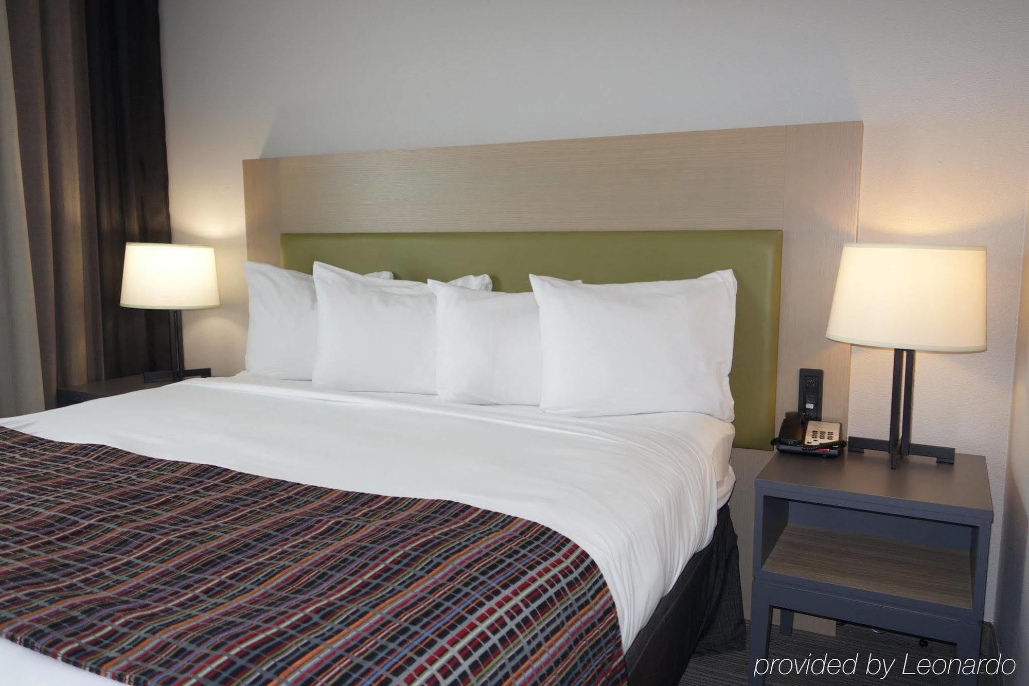 Country Inn & Suites By Radisson, Coralville, Ia Εξωτερικό φωτογραφία