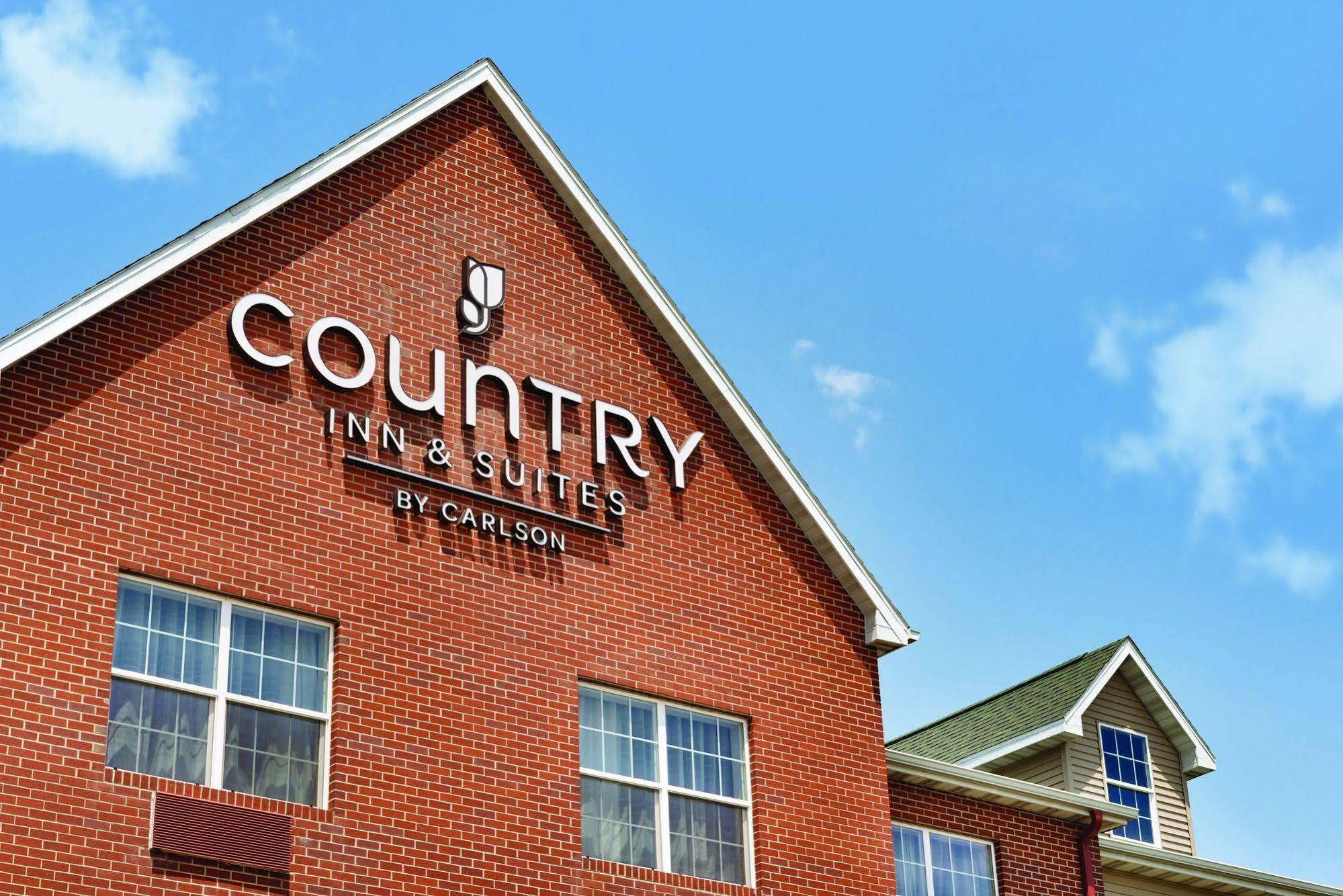 Country Inn & Suites By Radisson, Coralville, Ia Εξωτερικό φωτογραφία